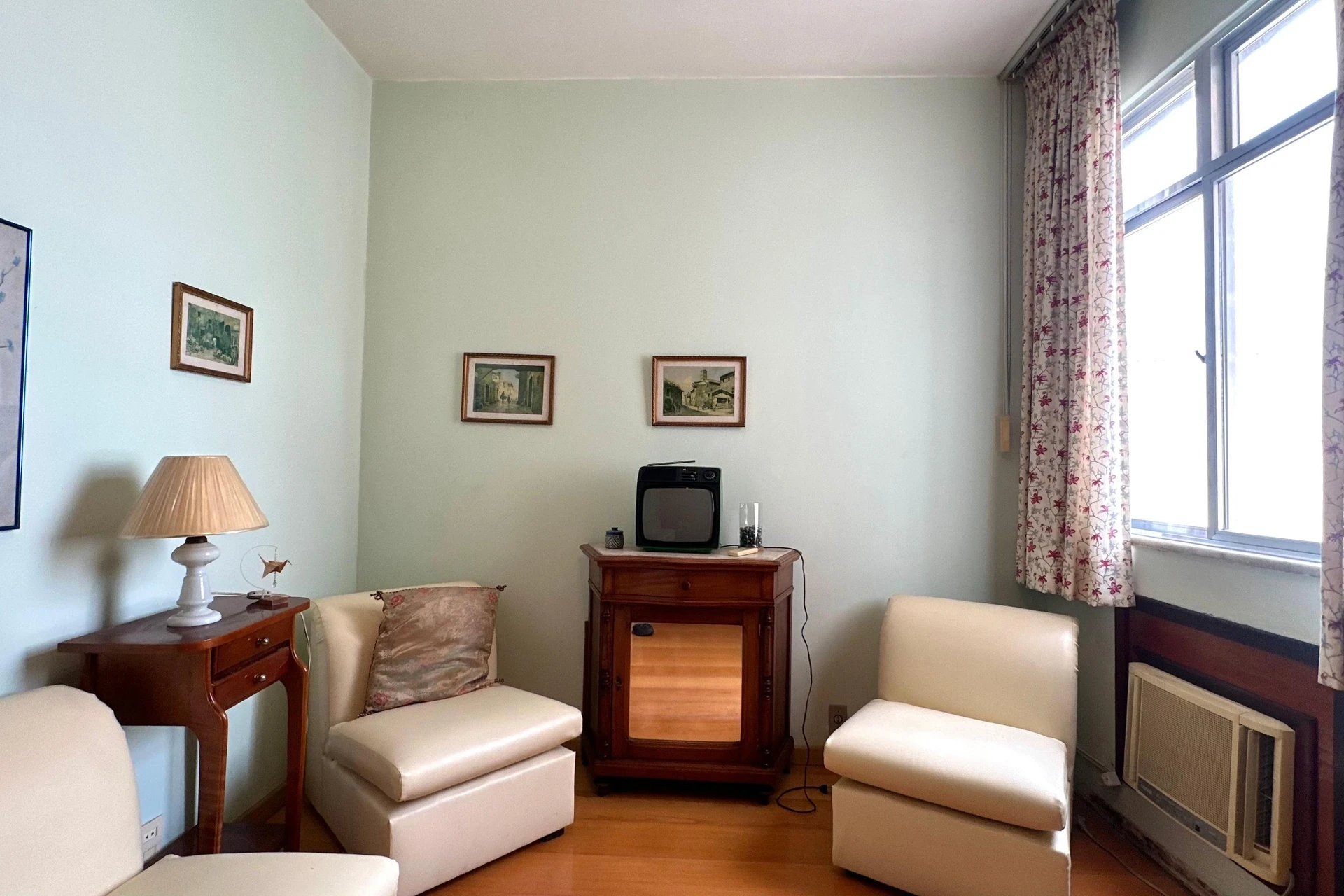Apartamento amueblado de 3 dormitorios y cocina cerrada — photo 40