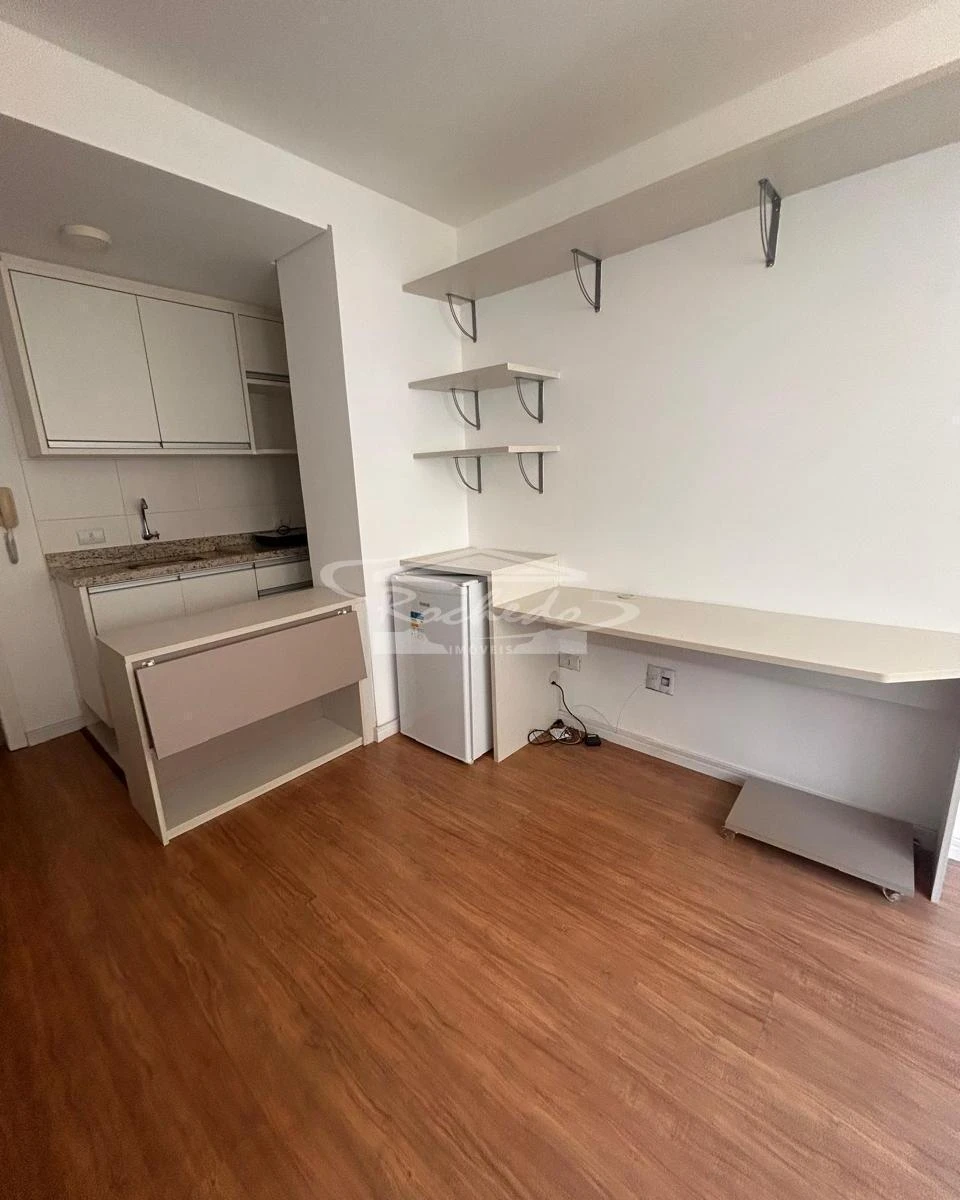 19 m² apartment with a washing machine and a home office — photo 5