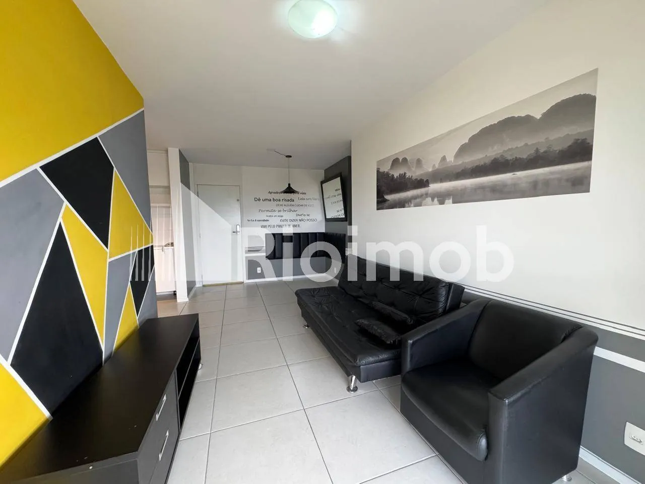 2-bedroom apartment with a mountain view — photo 22