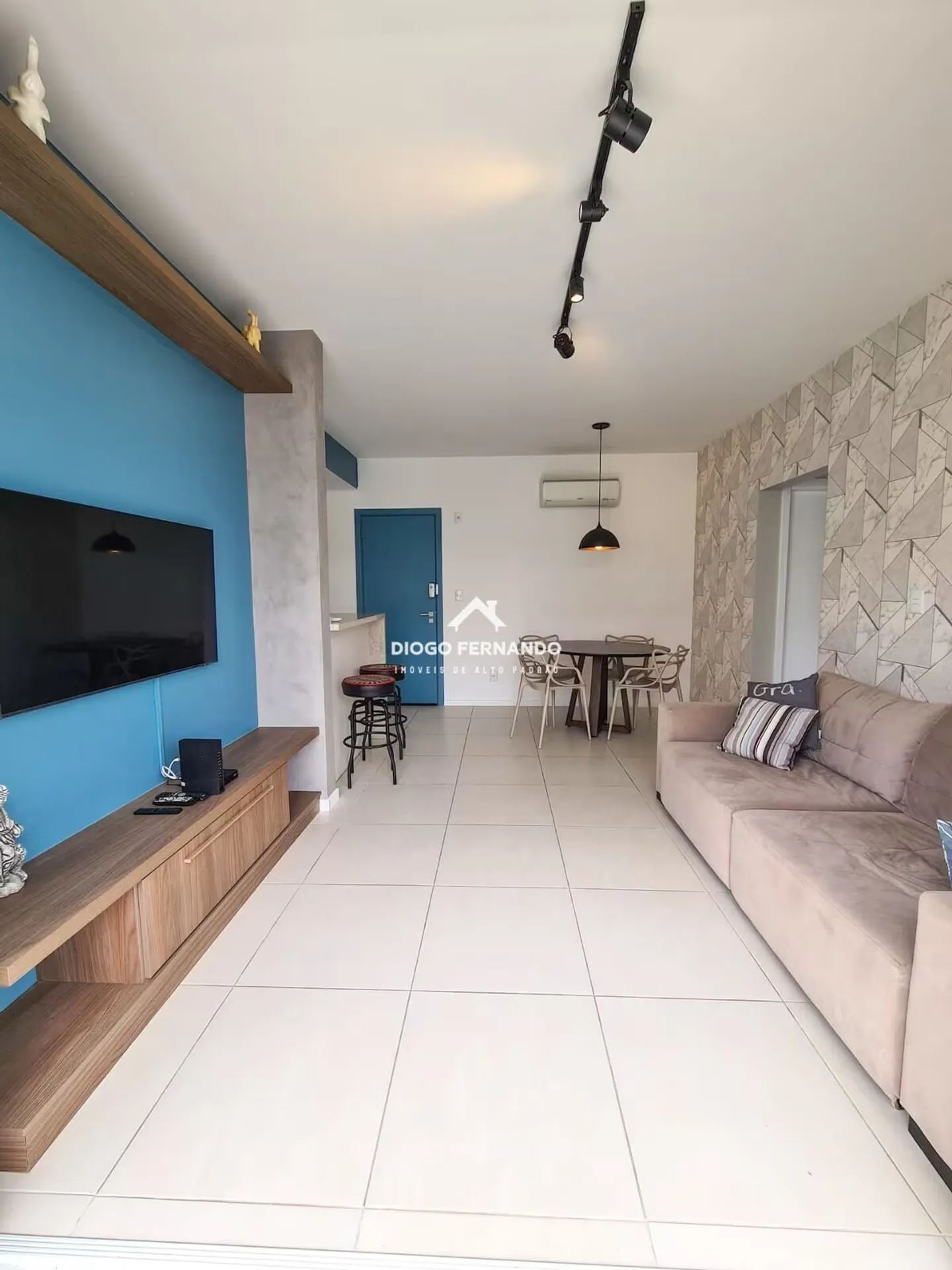 Furnished apartment, 70 m², with a water view — photo 7
