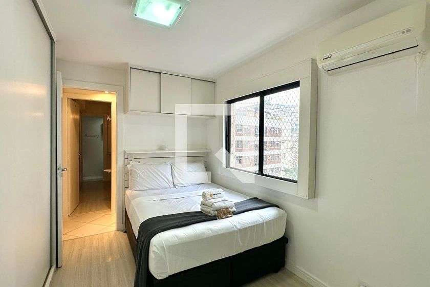 Apartamento mobiliado de 60 m² com 2 suítes e cozinha aberta — photo 6