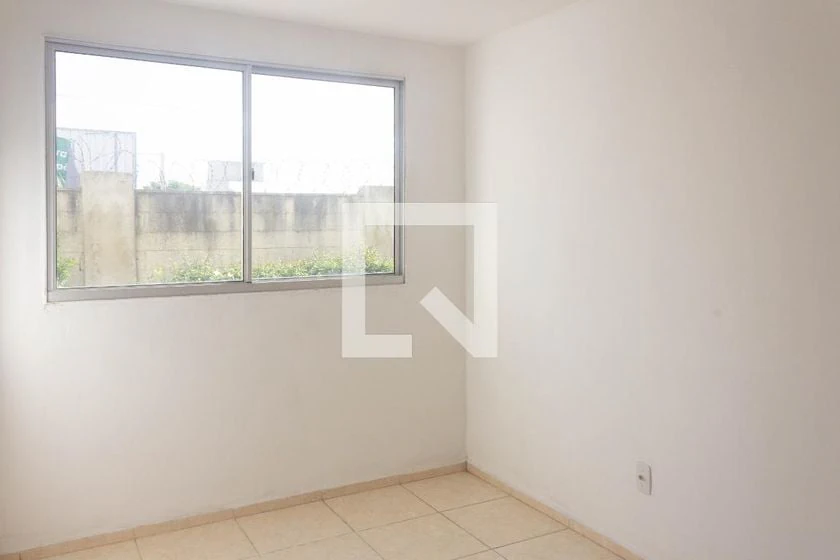 2-bedroom apartment in a building with a gym — photo 9