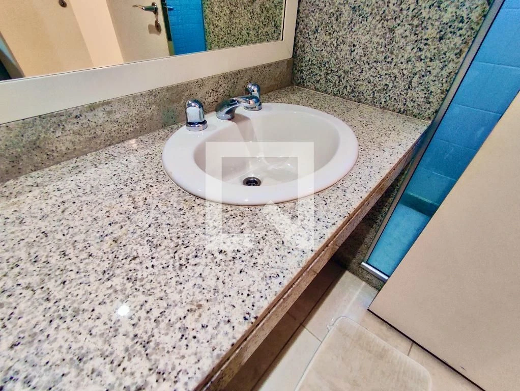 2-bedroom apartment with a washing machine in Rio de Janeiro — photo 38