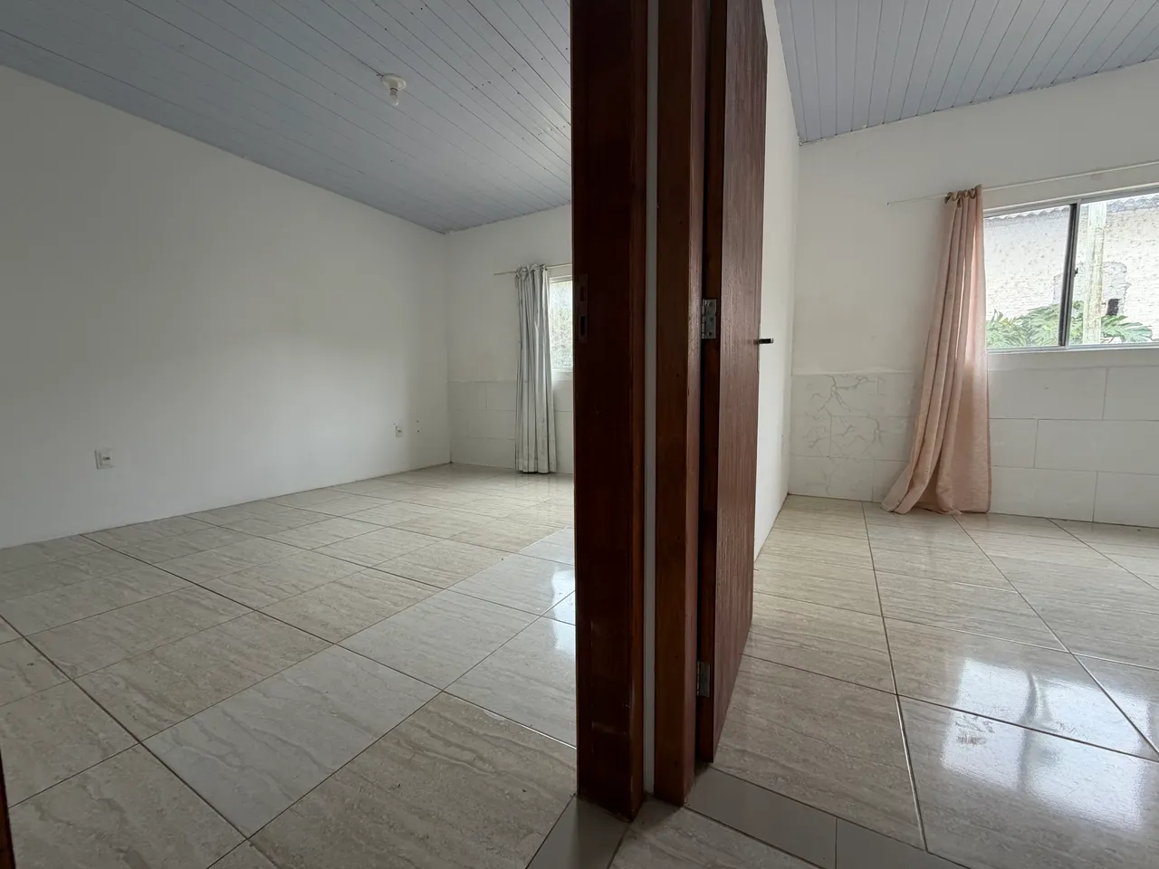 Duplex house with 2 bedrooms and an open-plan kitchen — photo 3