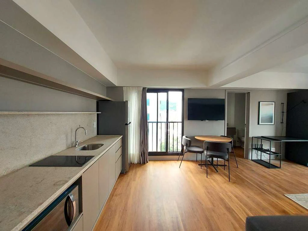 Furnished 1-bedroom apartment on the 12th floor with open kitchen — photo 2