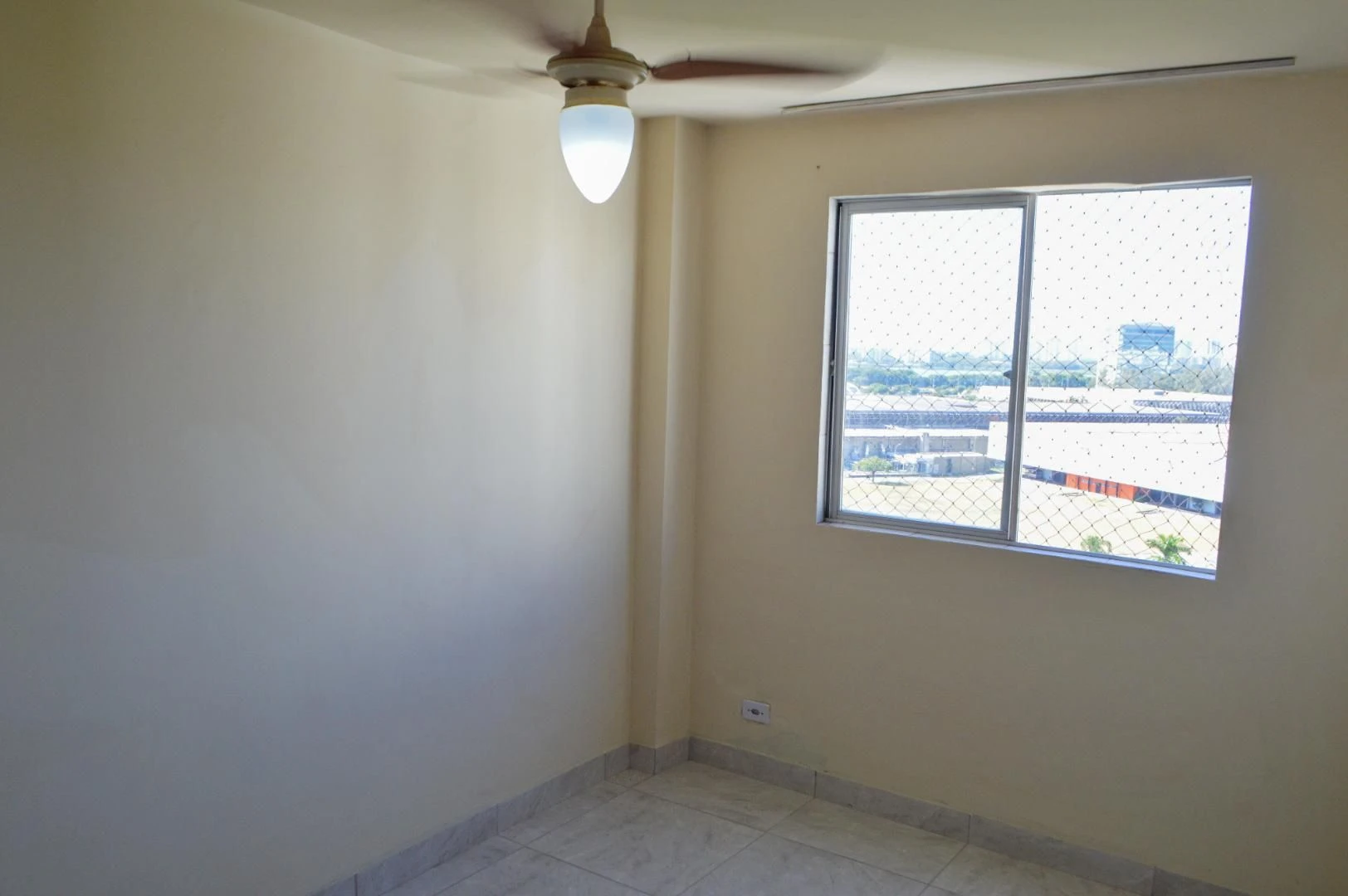 2-bedroom apartment with a water view in Rio de Janeiro — photo 11