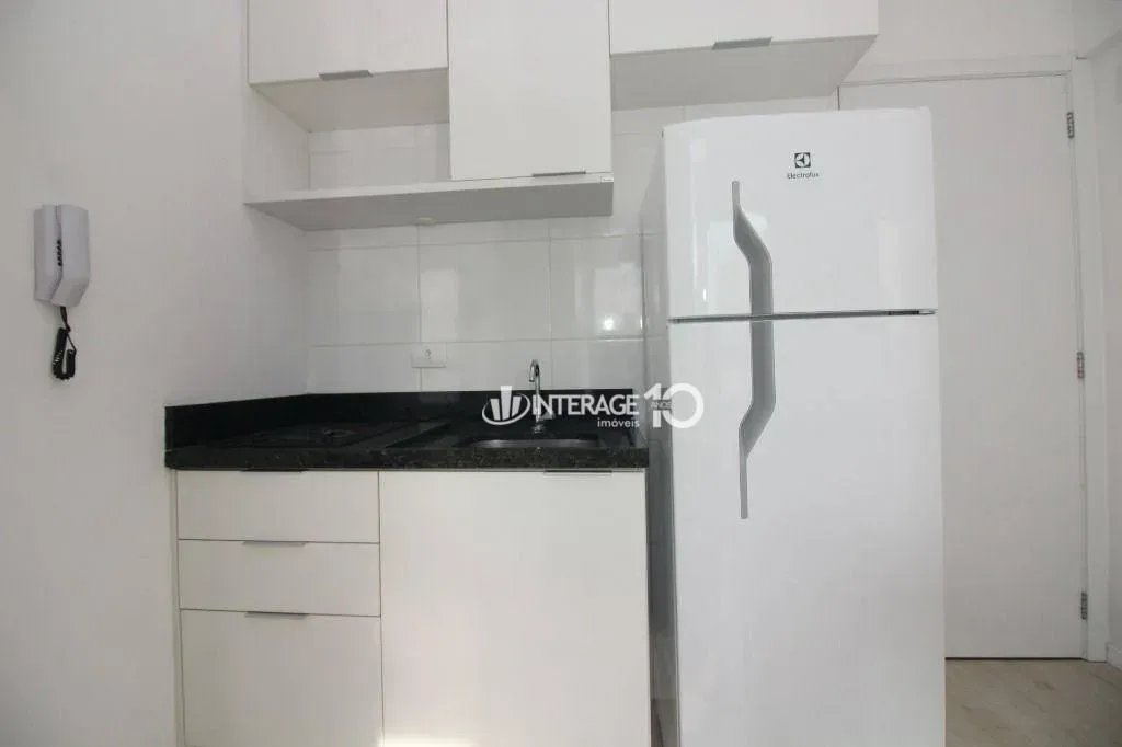 Semi-furnished 1-bedroom apartment with 21 m² — photo 3