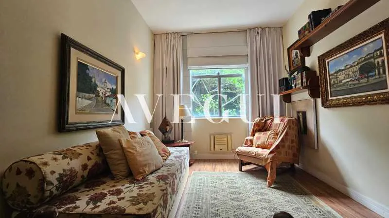 201 m² apartment with 4 bedrooms and 2 parking spots — photo 16