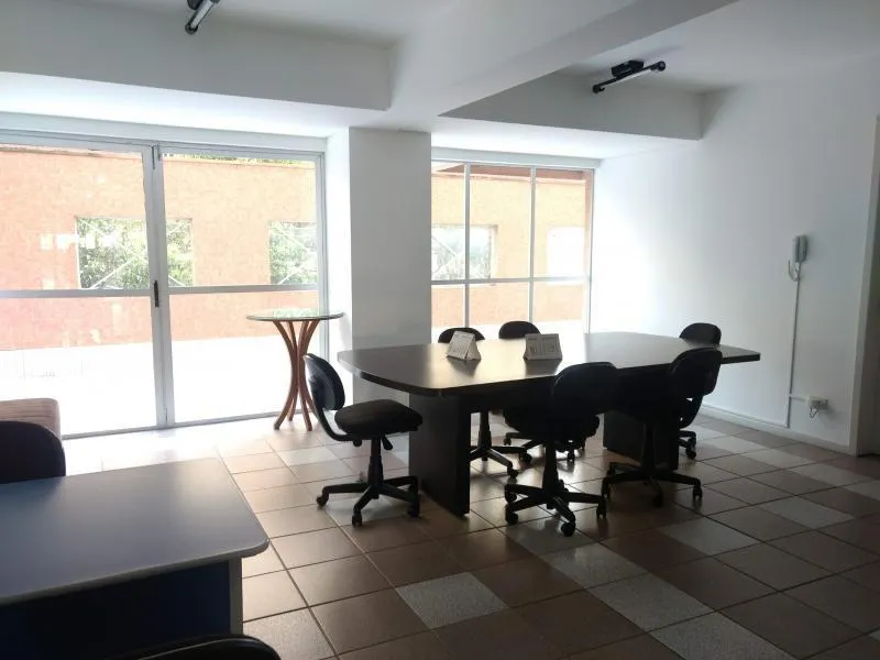 Apartamento de 1 quarto com máquina de lavar, Centro — photo 17