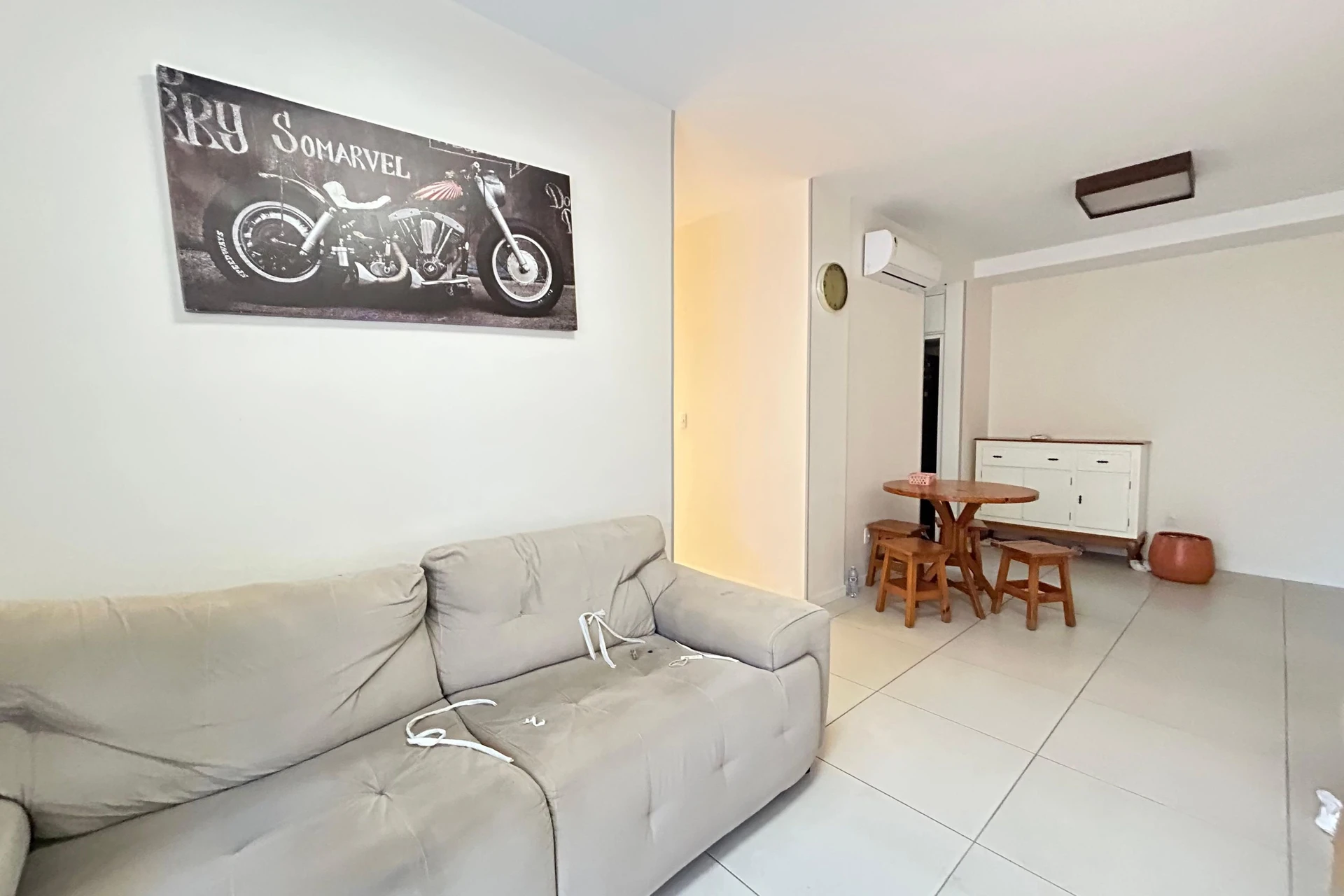 3-bedroom apartment with a grill on the balcony — photo 21