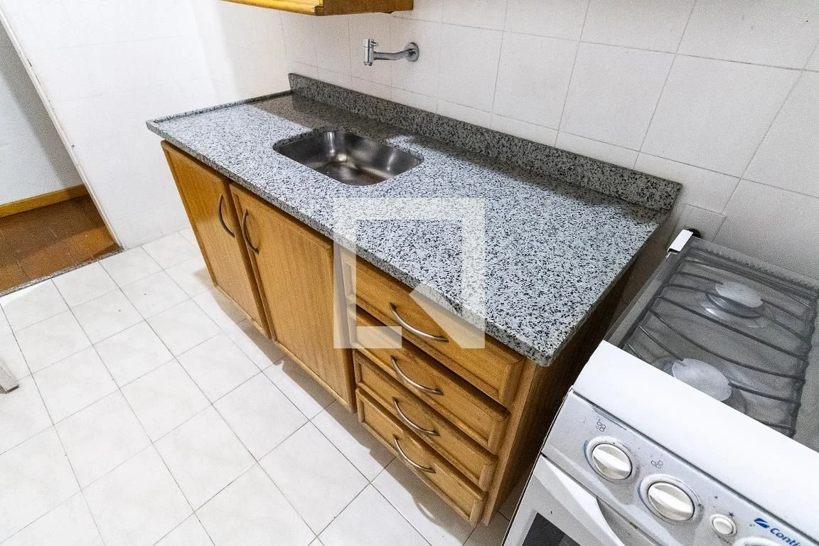 Apartamento sem mobília com 2 quartos e 1 vaga — photo 3