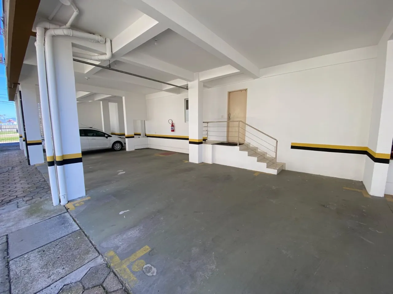 Furnished 3-bedroom apartment with 112 m² — photo 17