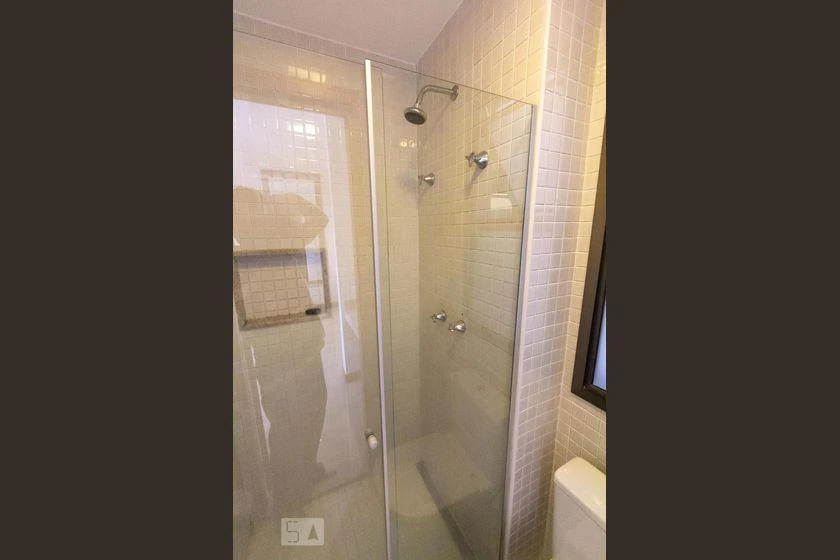 1-bedroom apartment with balcony and parking spot — photo 39