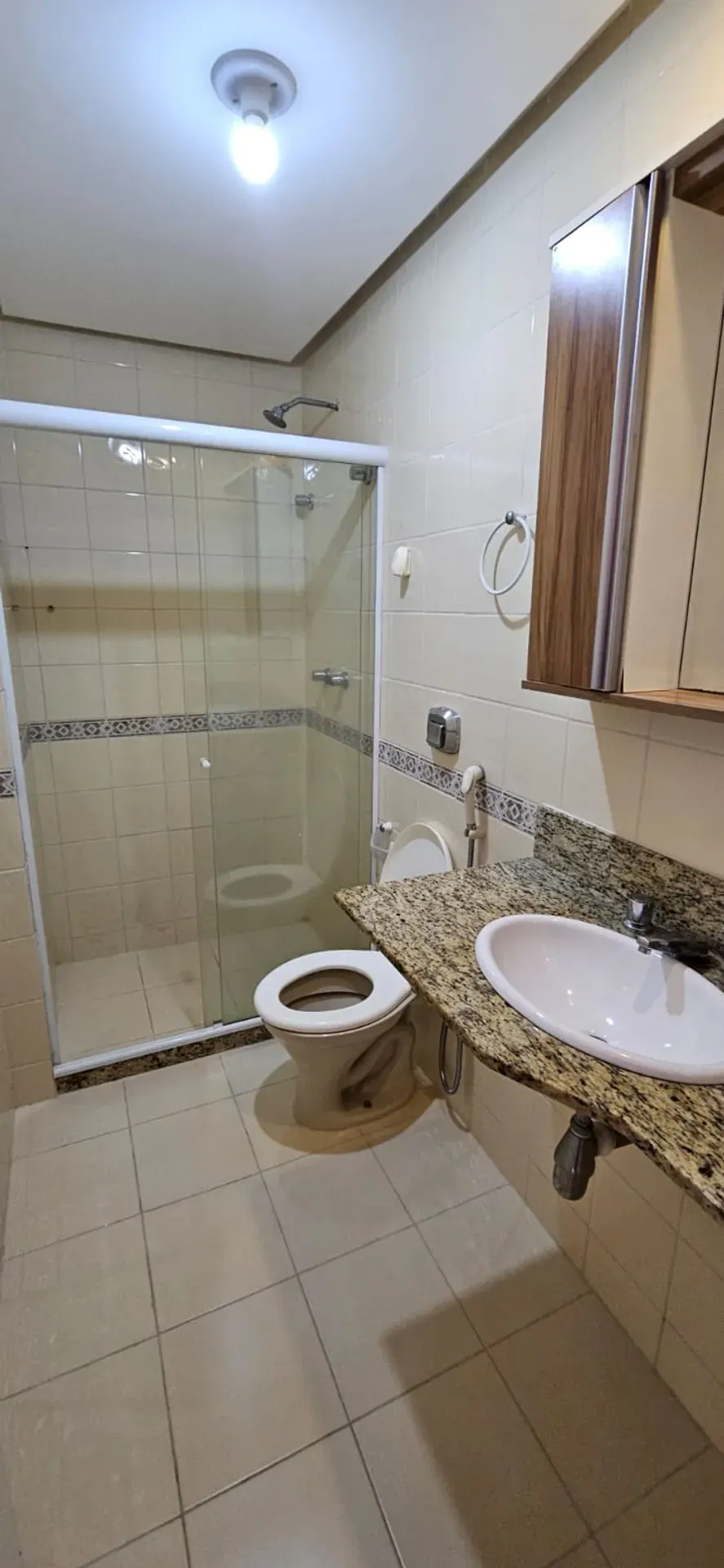 4-bedroom apartment with a mountain view — photo 25