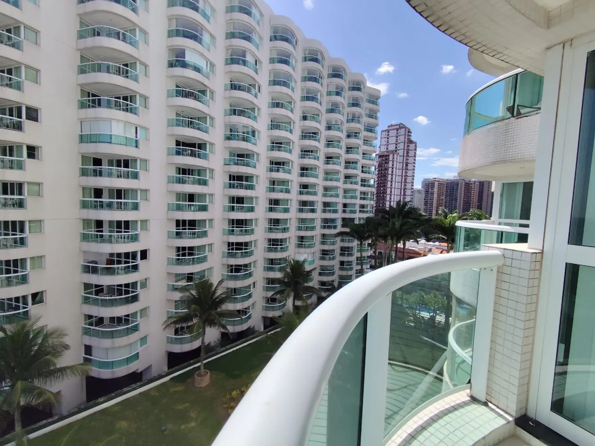 Apartment on the 6th floor with a water view — photo 49