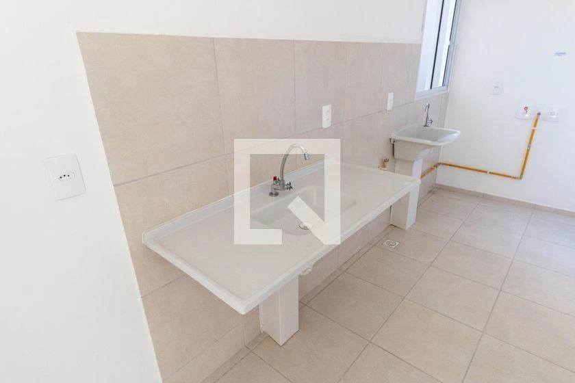 Apartamento sem mobília com 2 quartos e 47 m² — photo 10