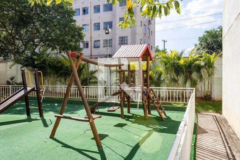 Apartamento para aluguel com 2 quartos e 1 banheiro — photo 22