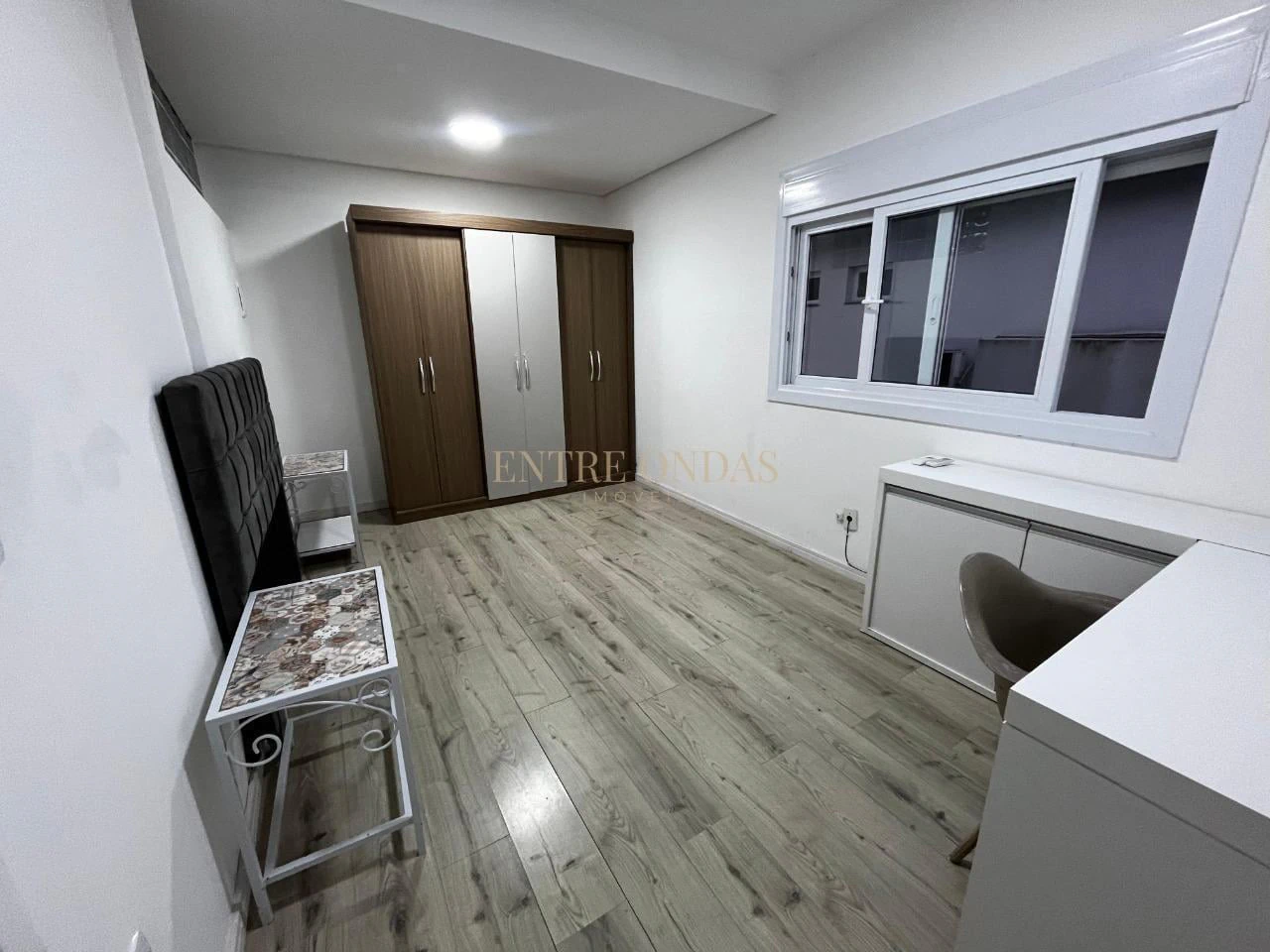 Furnished 2-bedroom apartment with 3 bathrooms — photo 13