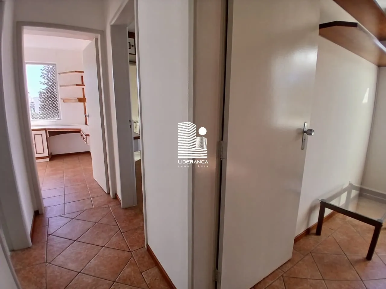 Apartamento de 3 dormitórios com cozinha a gás, 154 m² — photo 14
