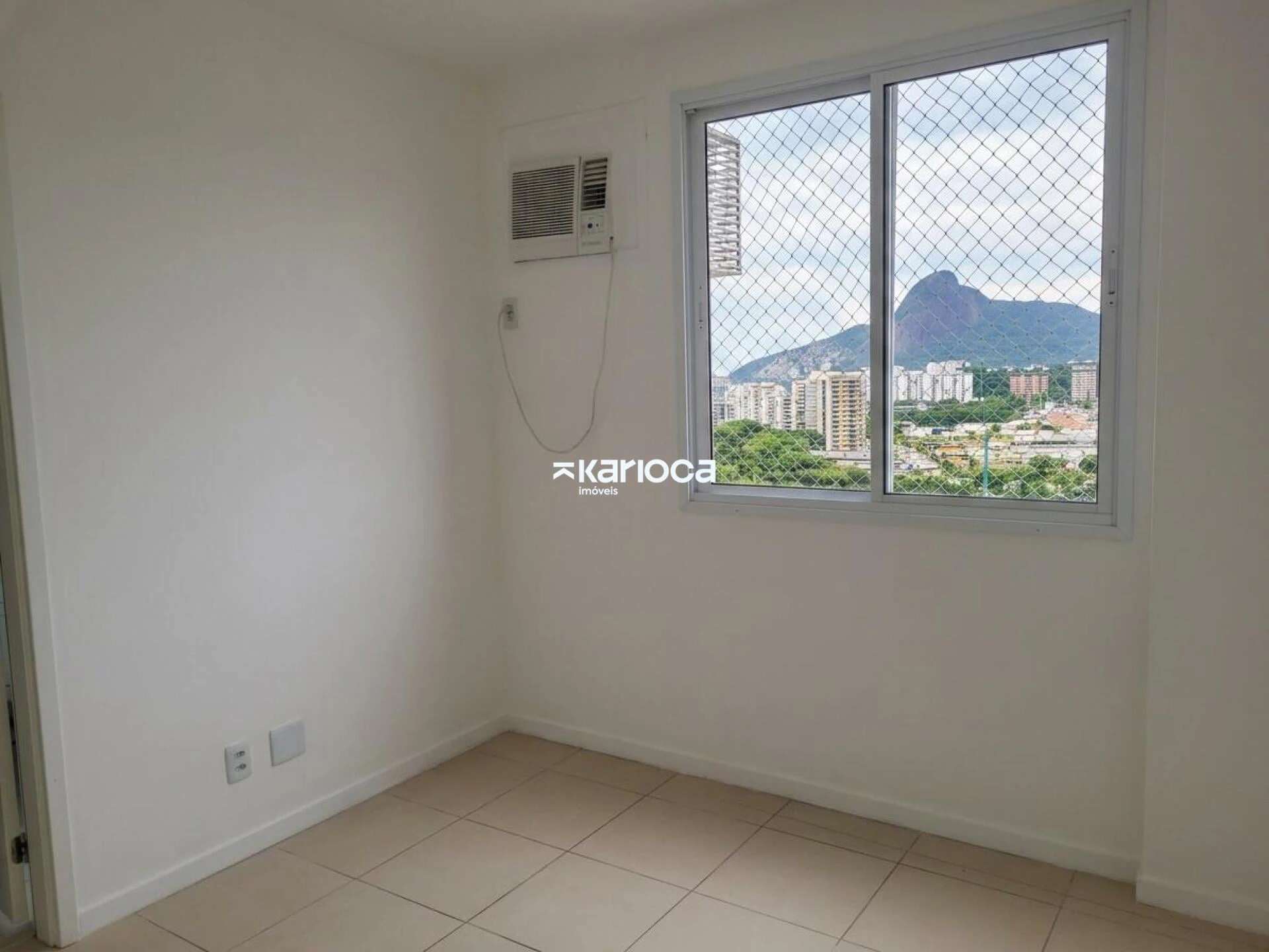 Apartamento de 169 m² com 4 suítes e 2 vagas — photo 2