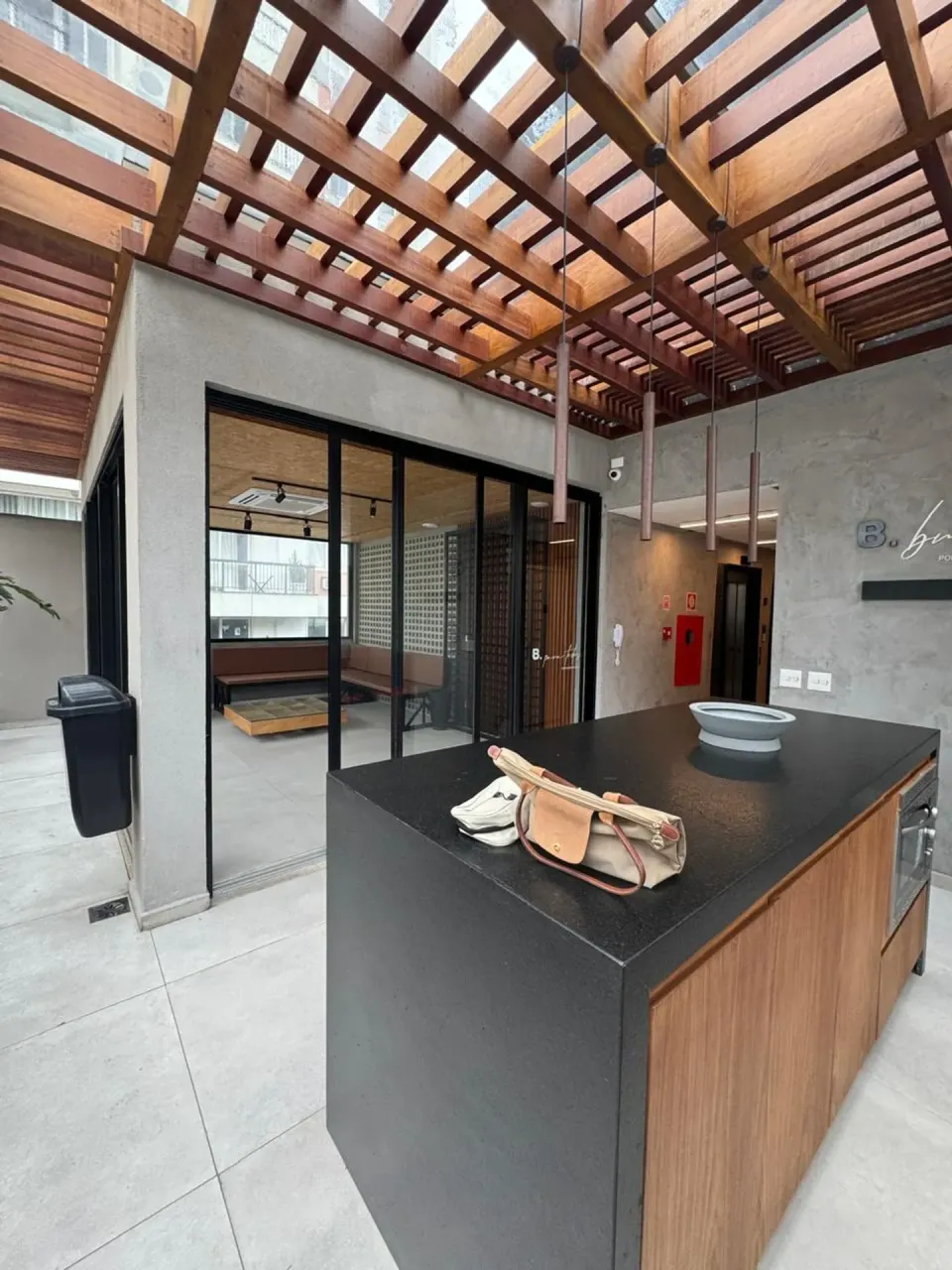 Unfurnished apartment with 3 bedrooms and 4 bathrooms — photo 6