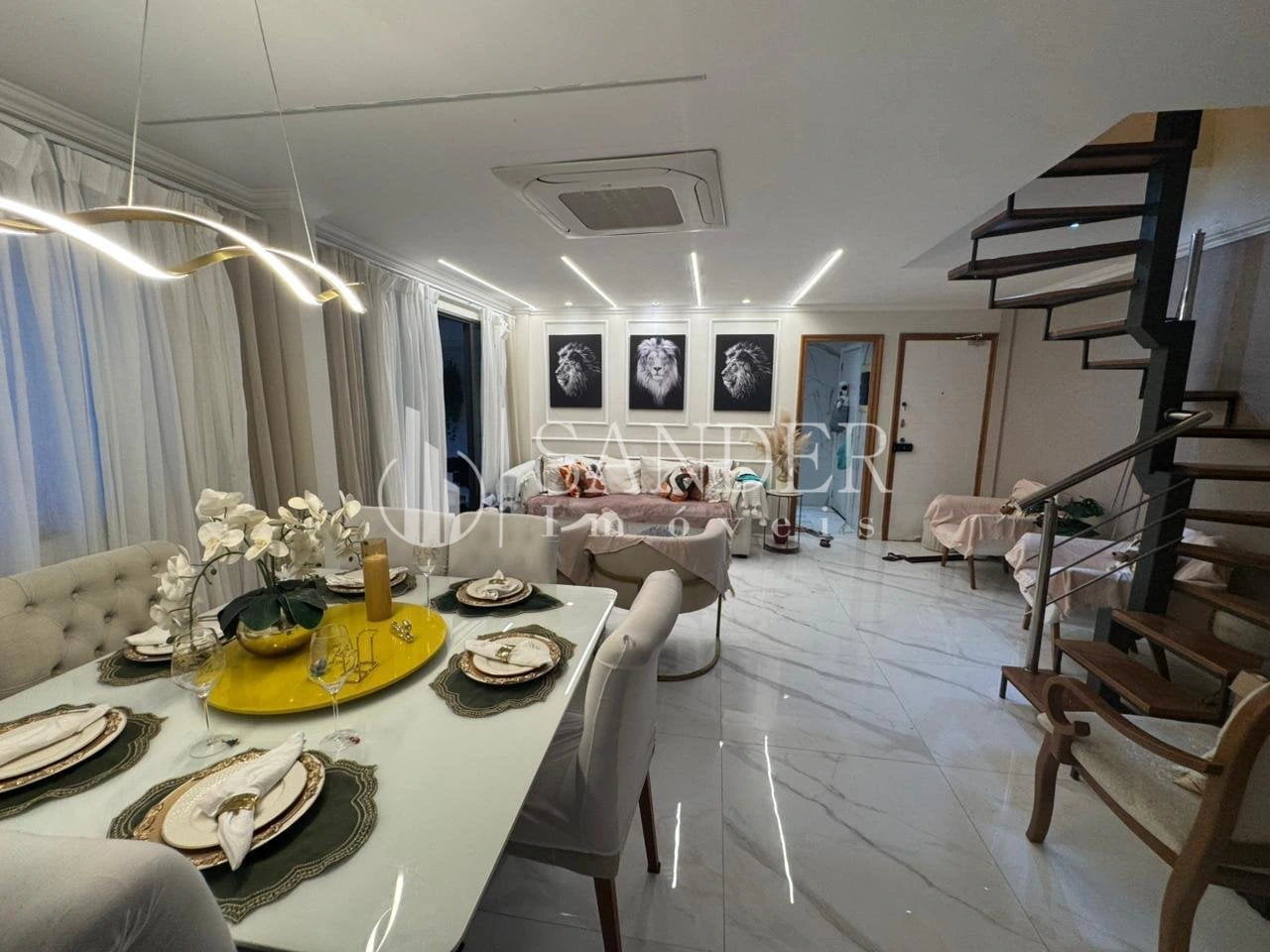 4-bedroom penthouse with an open-plan kitchen — photo 7
