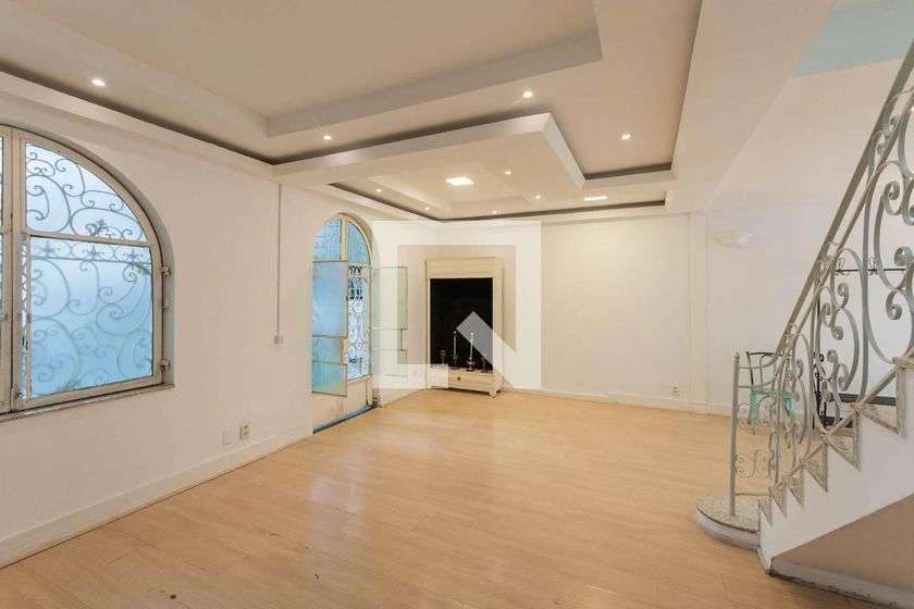 4-bedroom house for rent with private garden and balcony — photo 2
