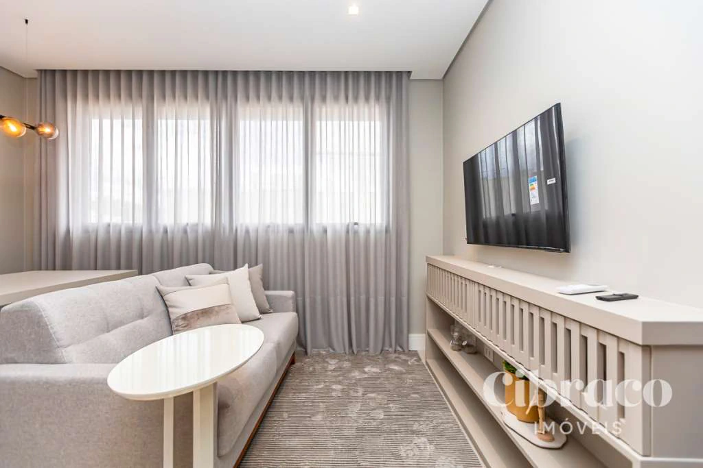 1-bedroom apartment with 2 bathrooms and 1 parking space