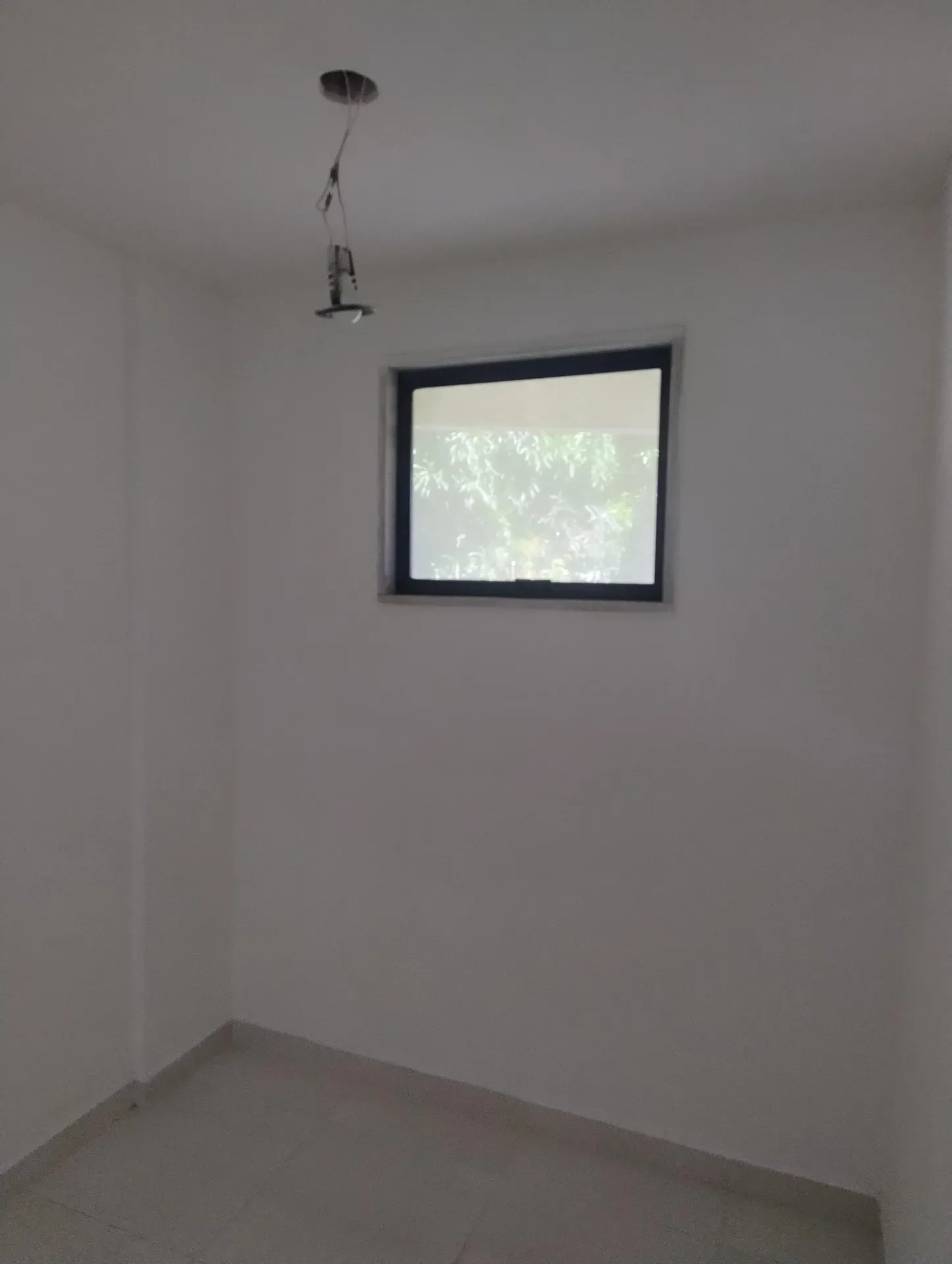 1st-floor apartment with 4 bedrooms, balcony and suite — photo 23