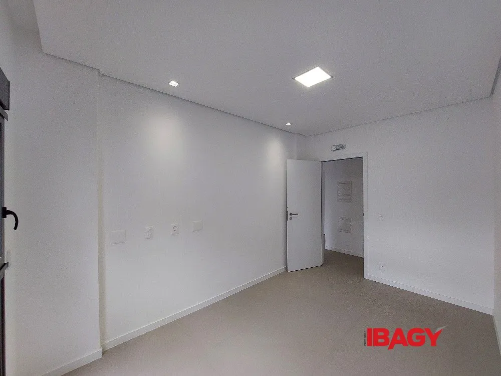 Квартира 165 м²: 2 спальни и 2 парковочных места — photo 22