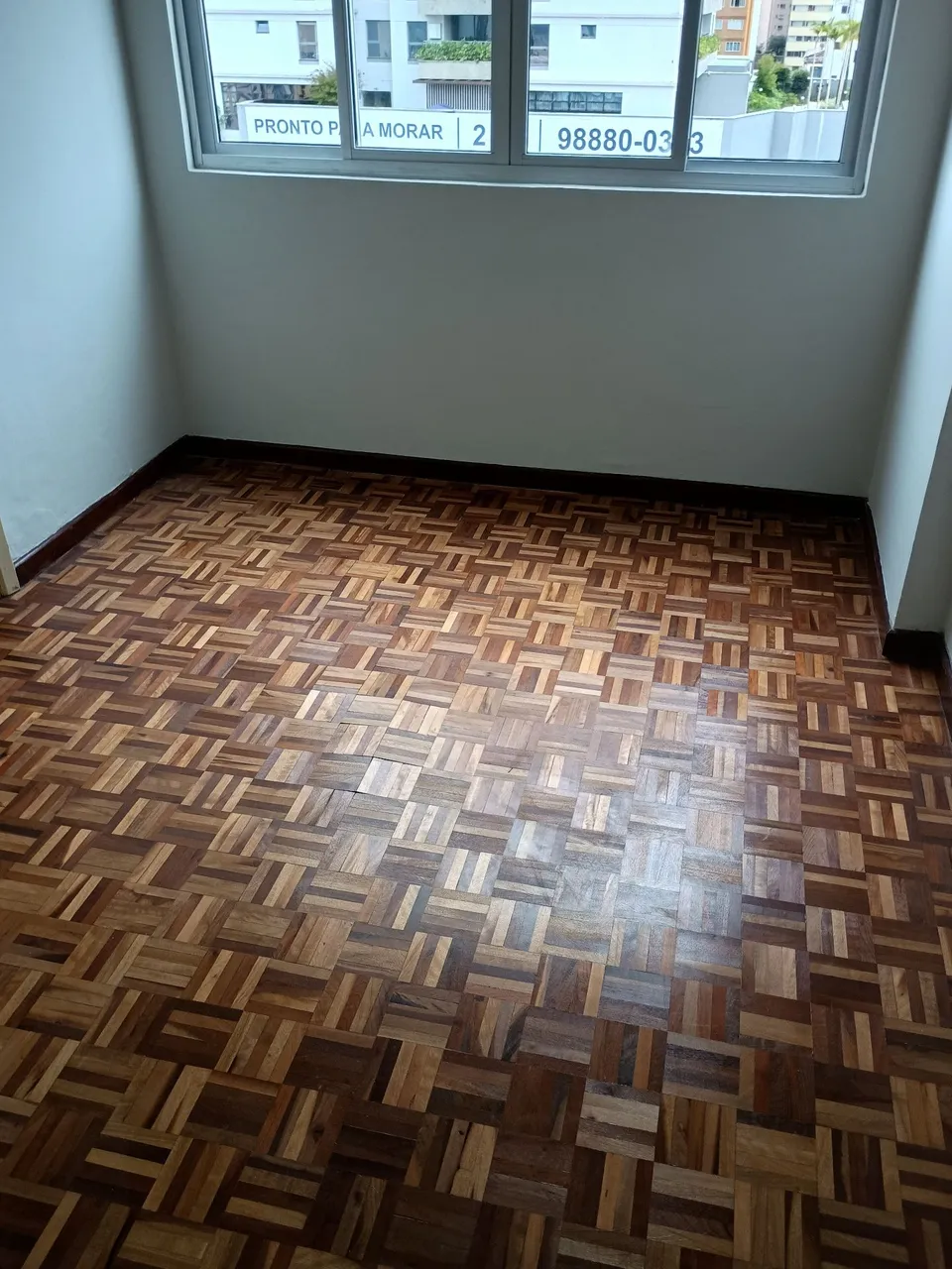 Studio, 28 m², with wood or laminate floors — photo 8