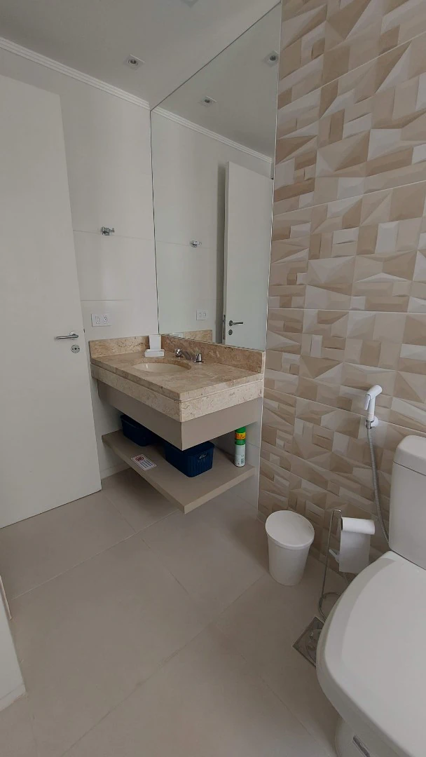 Furnished 1-bedroom apartment with a balcony — photo 20