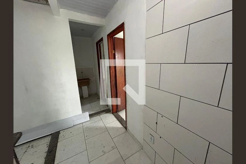 36 m² unfurnished apartment with 1 bedroom and a balcony — photo 9