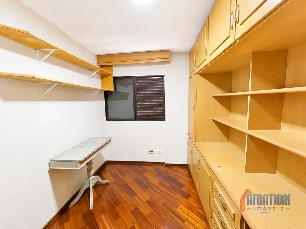 Apartamento amueblado de 3 dormitorios con cocina a gas — photo 32