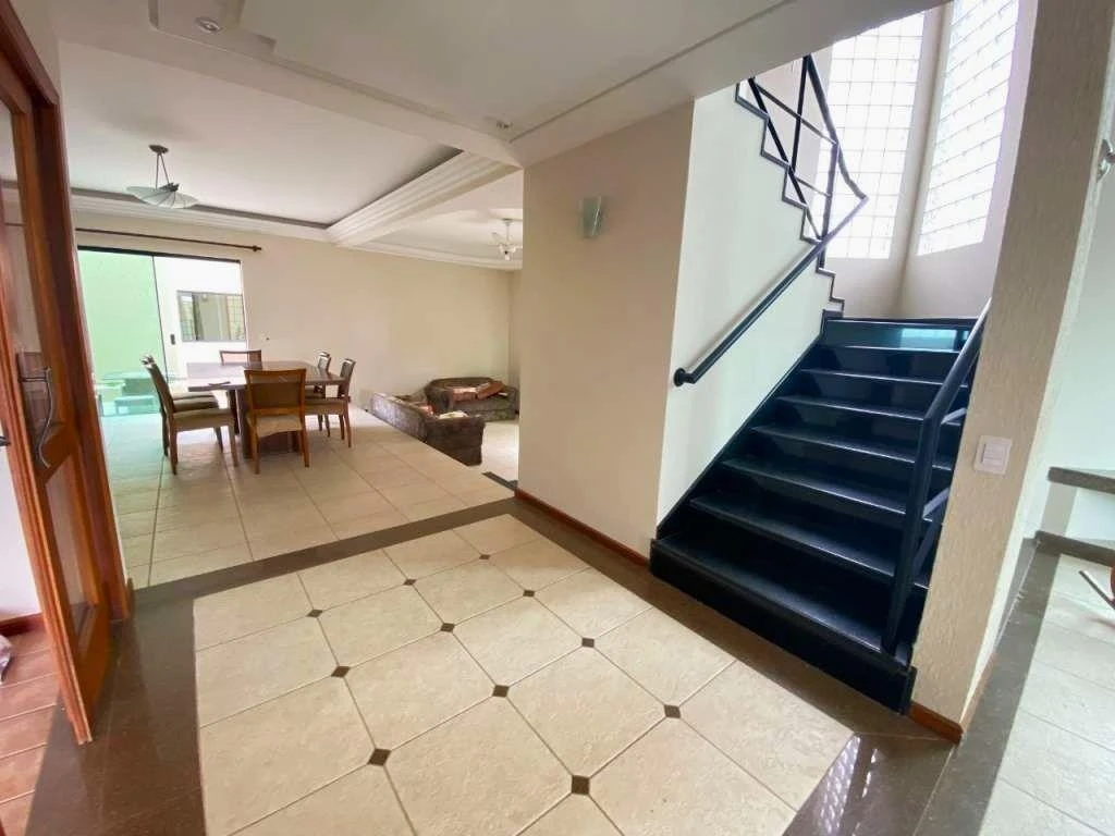Casa residencial con 4 dormitorios y 5 baños — photo 18