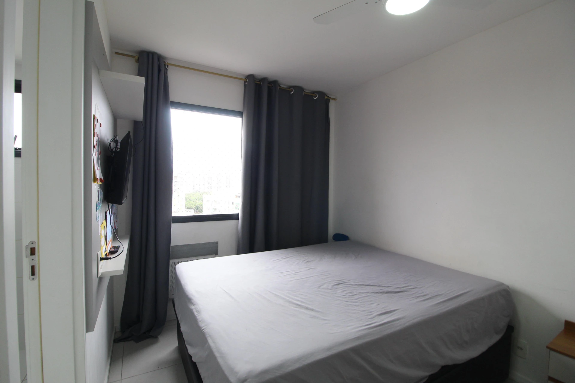 Apartamento mobiliado com 3 quartos, 2 banheiros e varanda — photo 20