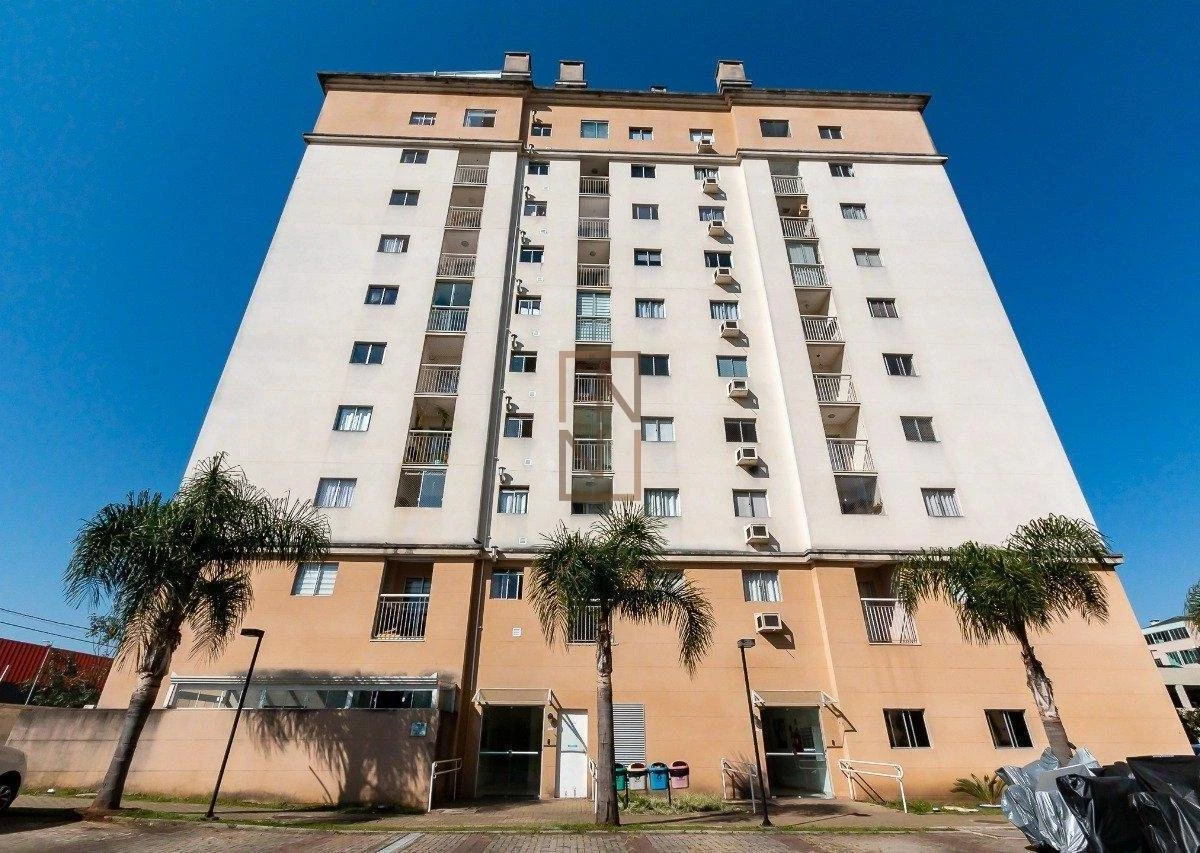 2-bedroom apartment in a building with a gym — photo 32