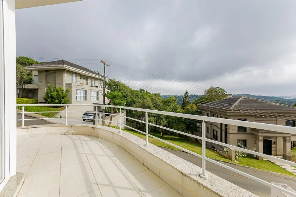 House with 4 en-suite bedrooms and private BBQ — photo 5