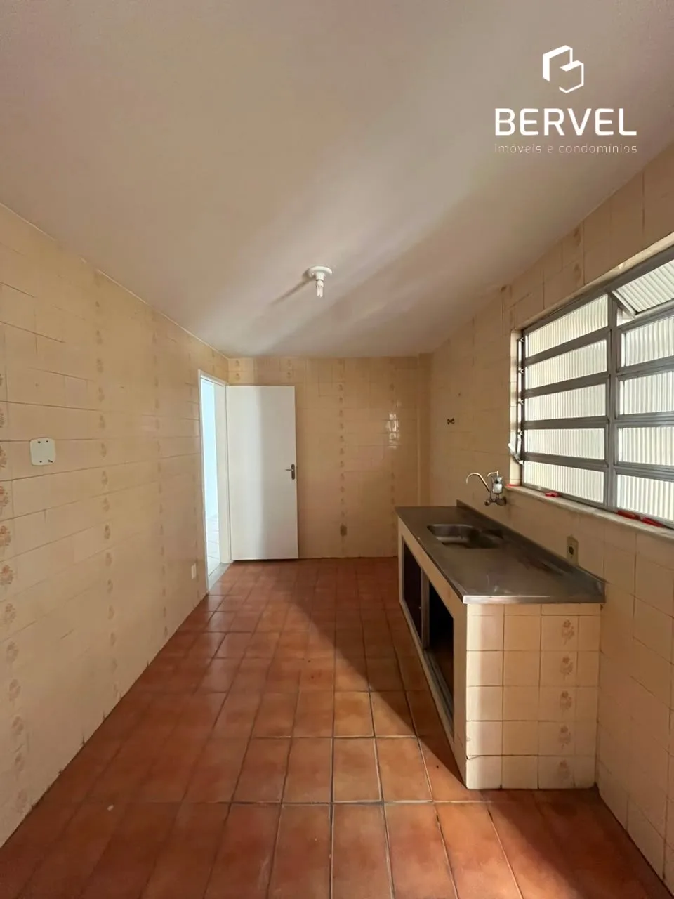 Apartment with 3 bedrooms, 1 bathroom and parking space — photo 2