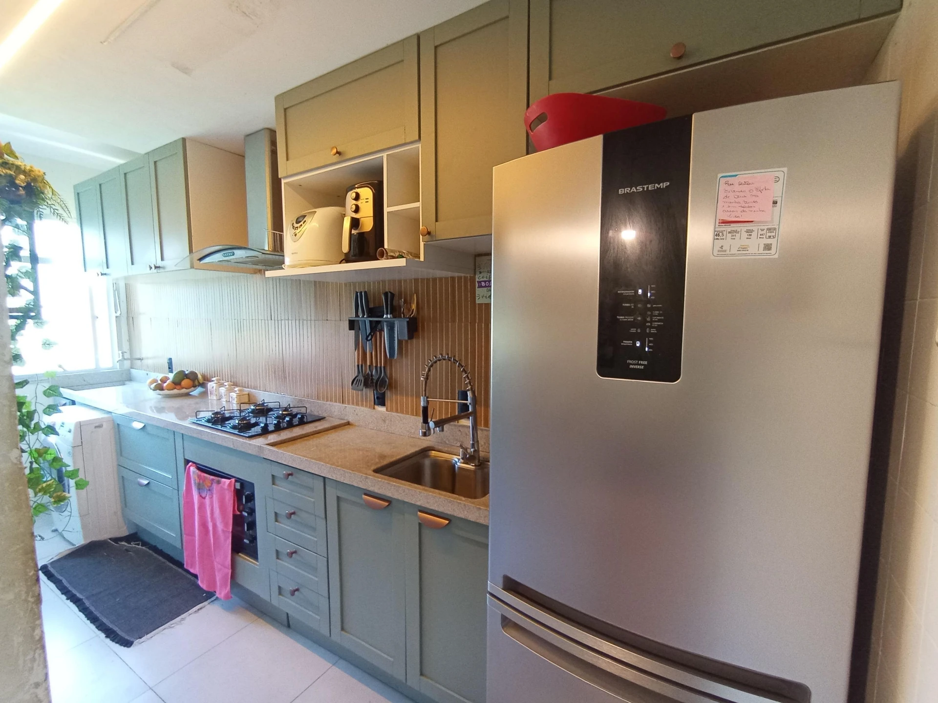 Furnished apartment with 2 bedrooms and a gas stove — photo 6