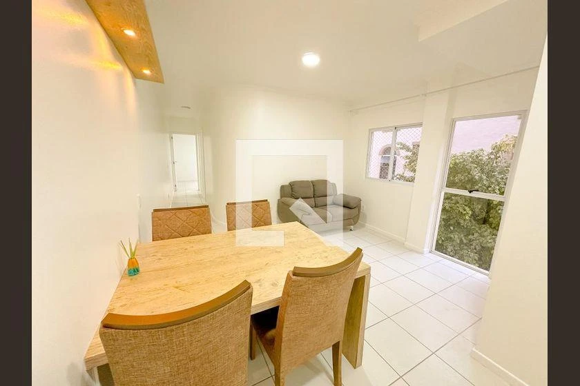 Apartamento com cozinha separada e 2 quartos e 1 vaga — photo 3