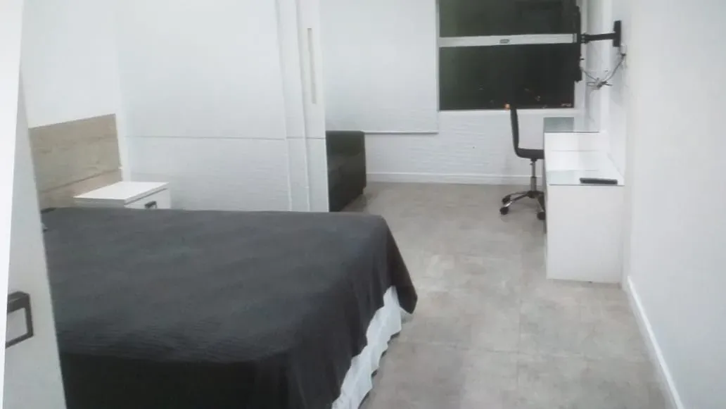 Home office in a one-bedroom apartment, 50 m² — photo 16