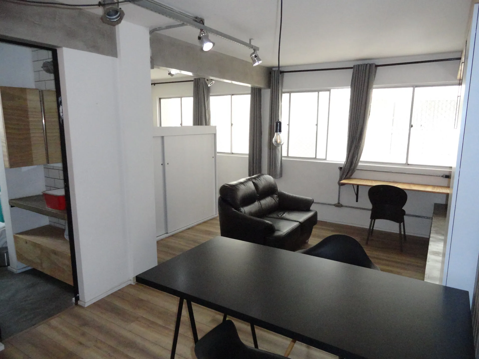 One-bedroom apartment with a home office — photo 7