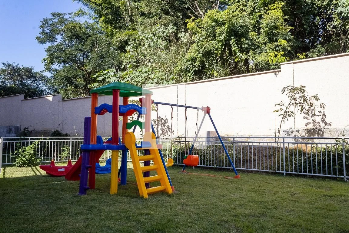 Apartamento com 2 quartos, vaga e piscina do condomínio — photo 18