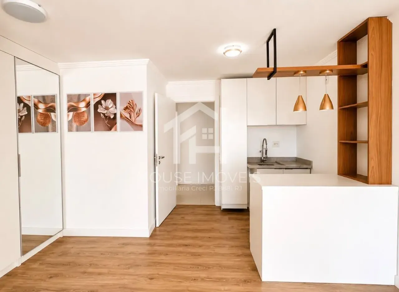 Apartamento com ar-condicionado e varanda envidraçada — photo 8