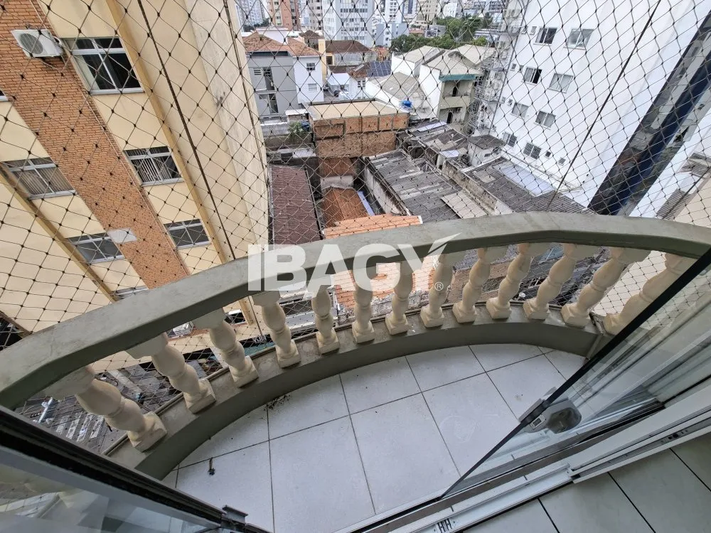 Apartamento de alquiler con 4 dormitorios y 120 m² — photo 8