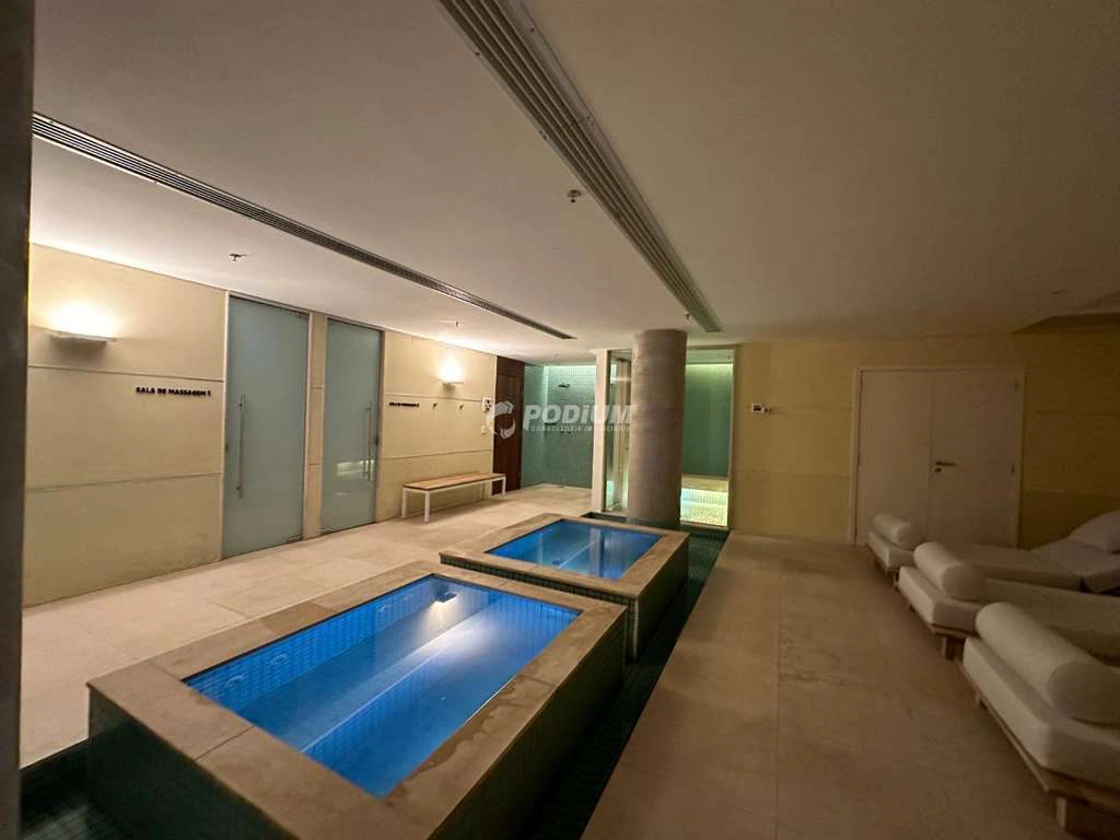 Furnished 64 m² apartment with 1 en-suite and 2 parking spots — photo 18