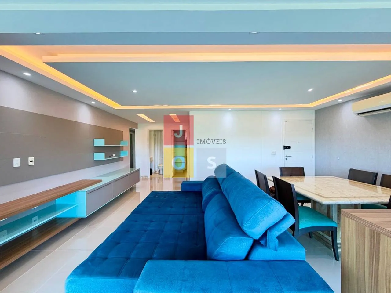 Furnished 4-bedroom suite apartment with 156 m² — photo 11