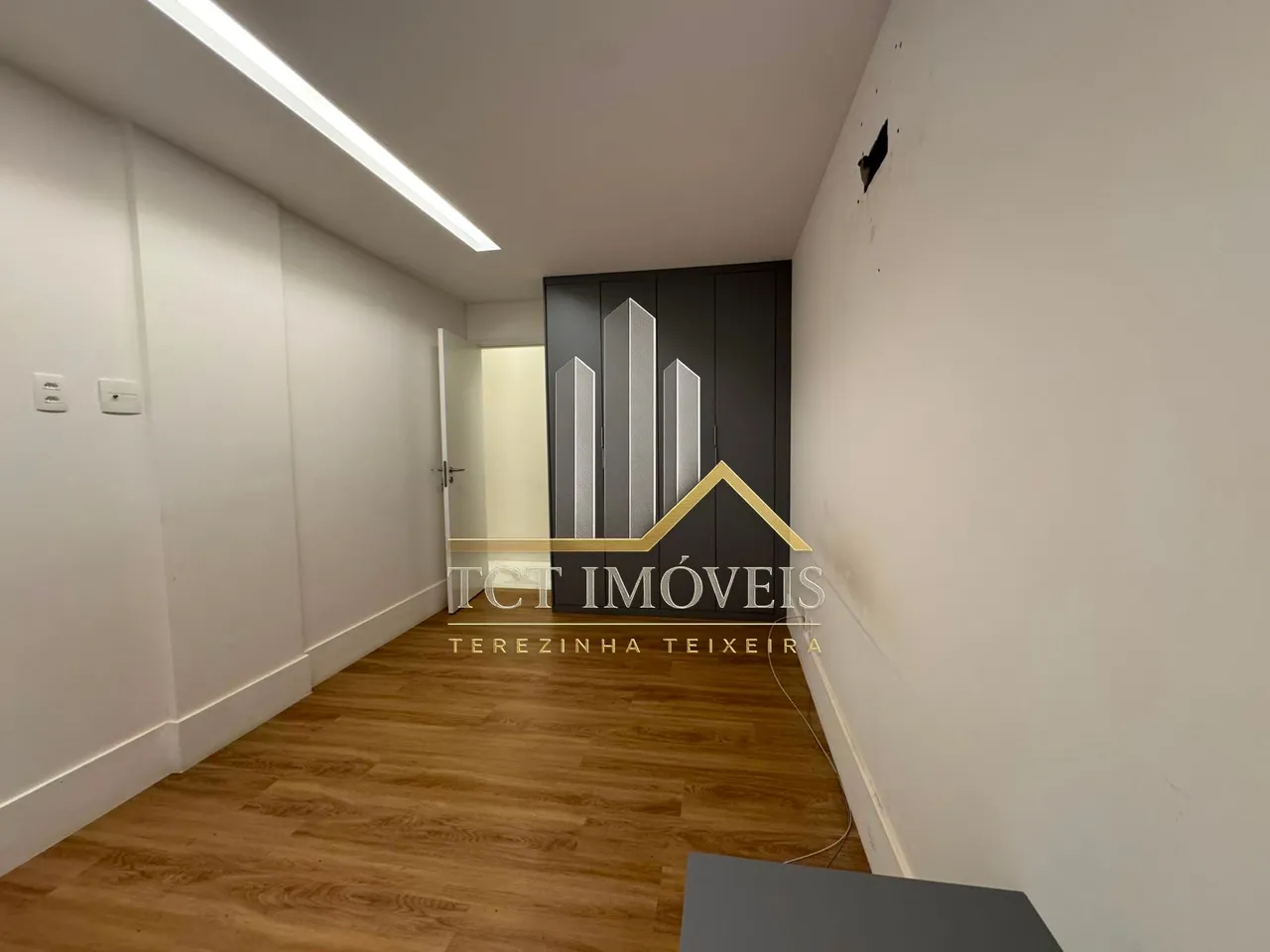 Unfurnished apartment with 3 bedrooms and a gas kitchen — photo 14