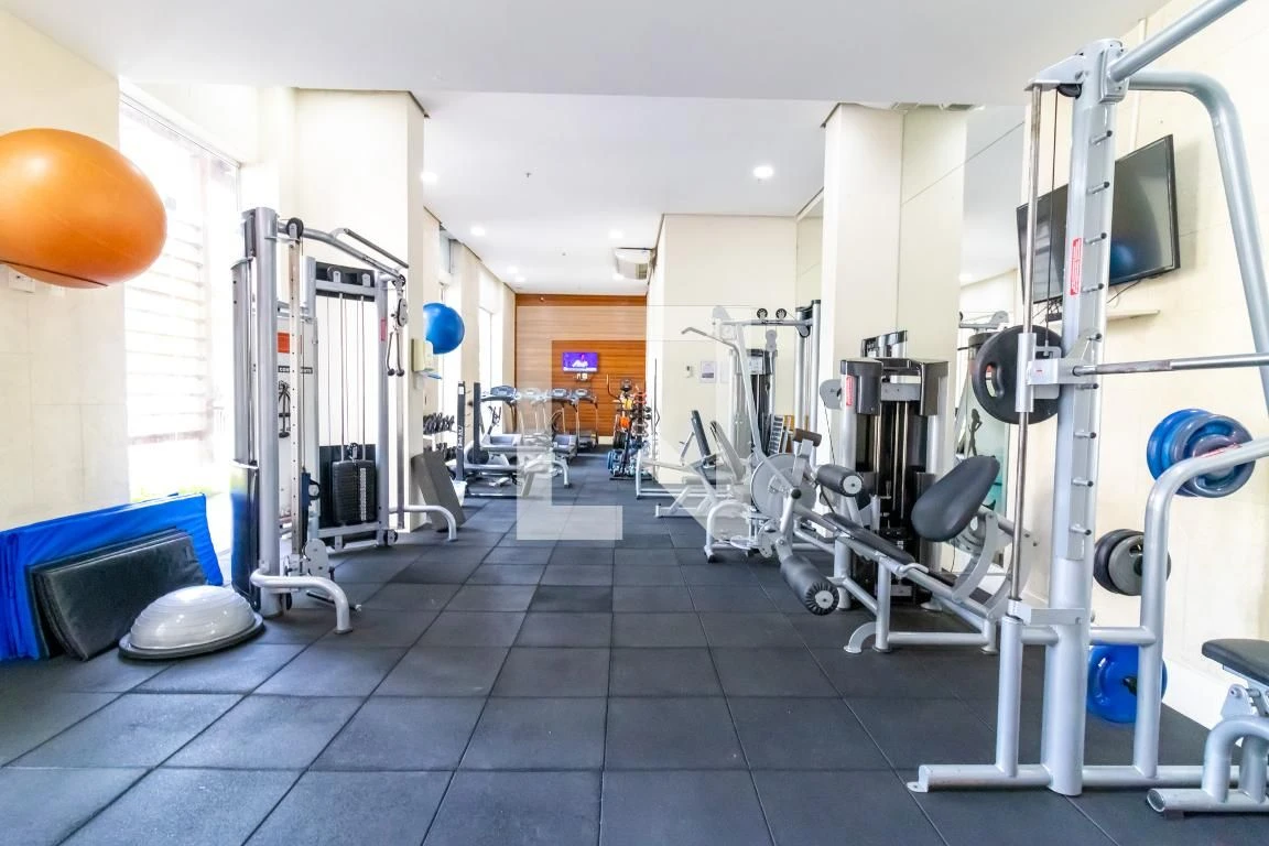 Apartamento mobiliado com 2 quartos, varanda e vaga — photo 35